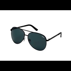 Quay Vivienne Sunglasses